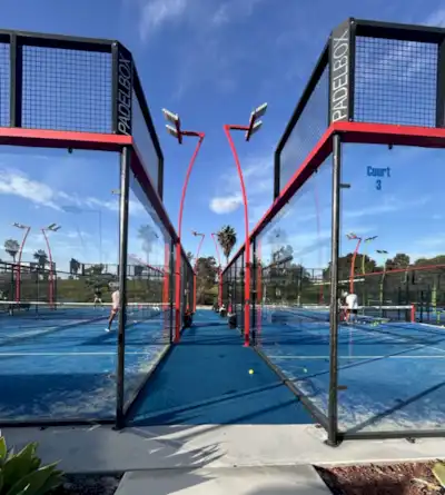 Panorama Forte padel court angle