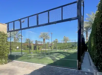 Panorama padel court glass walls